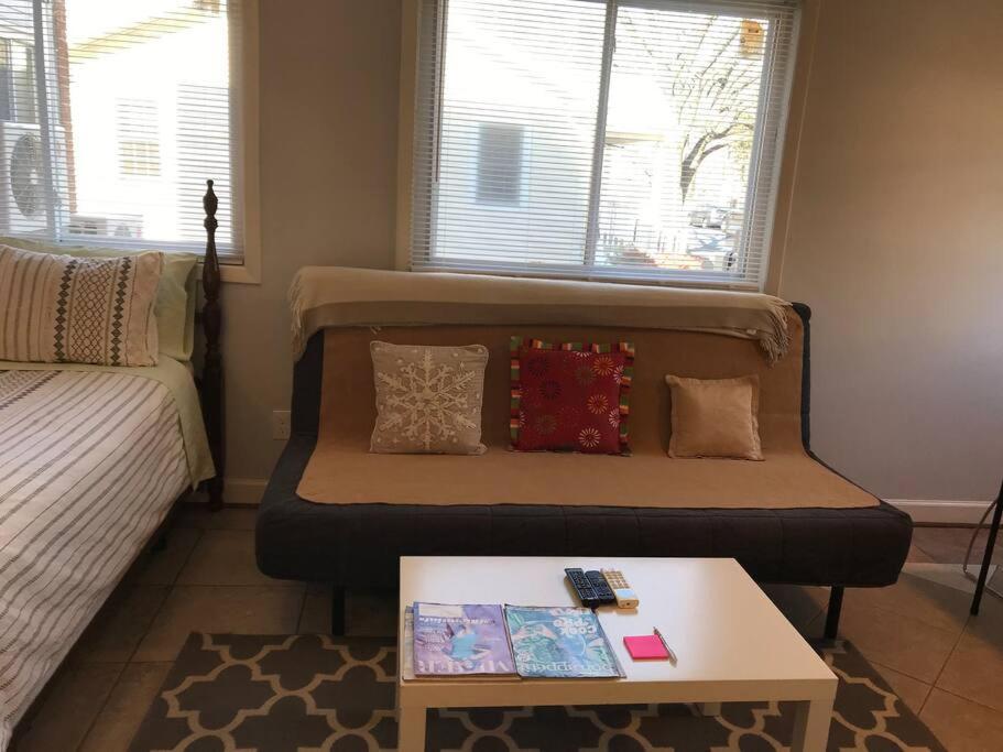 Walk2Metro'S,Dcgem,Private,Wifi, Freeparking Appartement Arlington Buitenkant foto